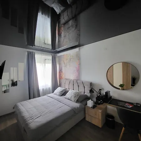 Luxury Square 2214 Apartment *