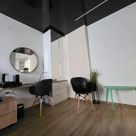 Apartment Luxury Square 2214 *