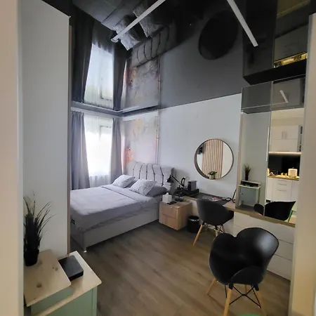 Luxury Square 2214 Apartment *
