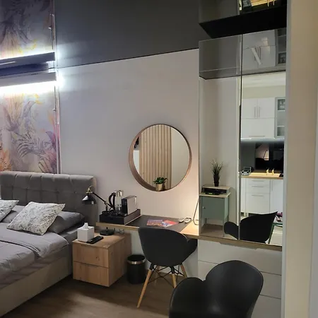 Luxury Square 2214 Apartment Belgrade