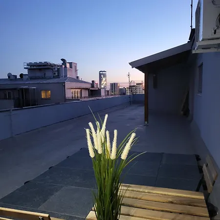 Luxury Square 2214 Apartment Belgrade