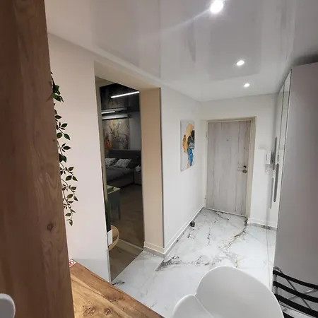 Apartment Luxury Square 2214
